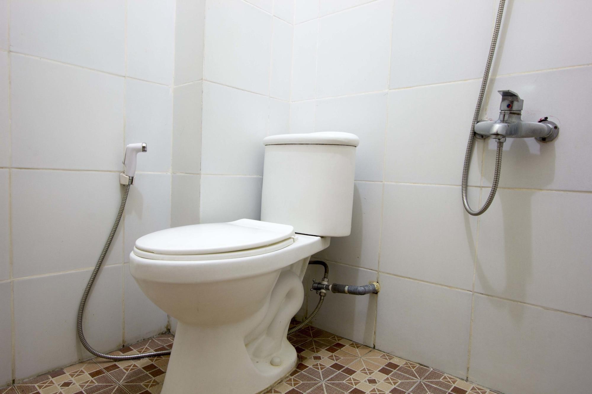 Reddoorz Plus Near Stadion Mandala Krida Yogyakarta Kültér fotó